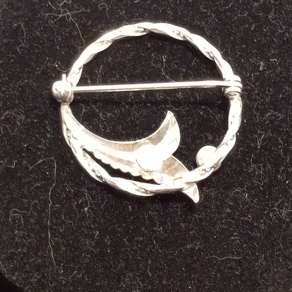 Vintage Signed DCE Sterling Silver Wreath W/Genuine Pearl Leaf Brooch Pin - Picture 2 of 9